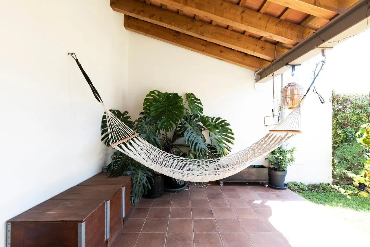 Rustic & Chic B&B Granollers Guest house