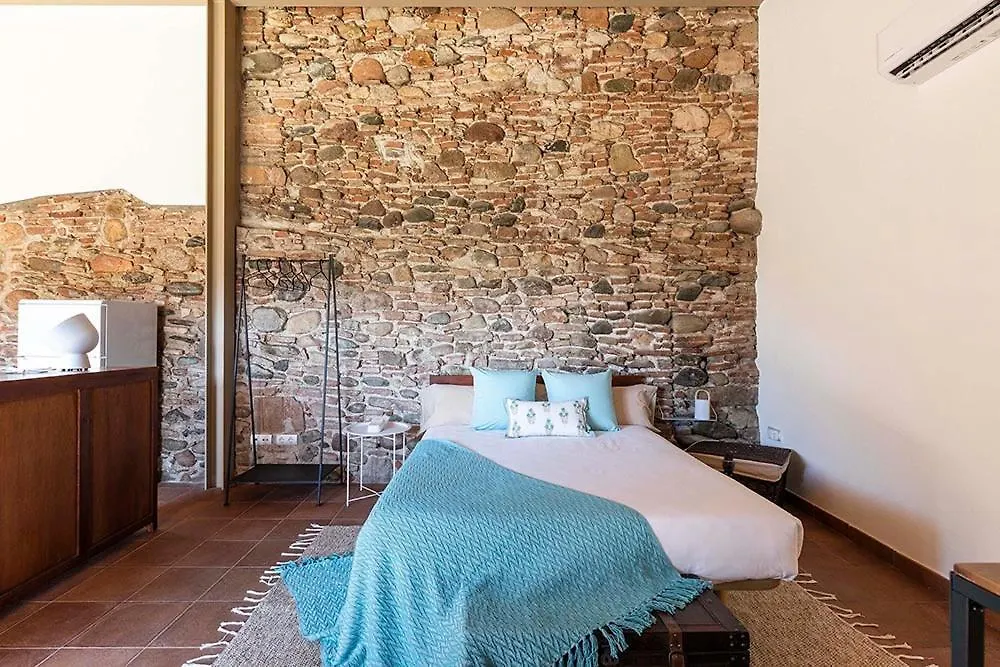 Rustic & Chic B&B Granollers 0*,